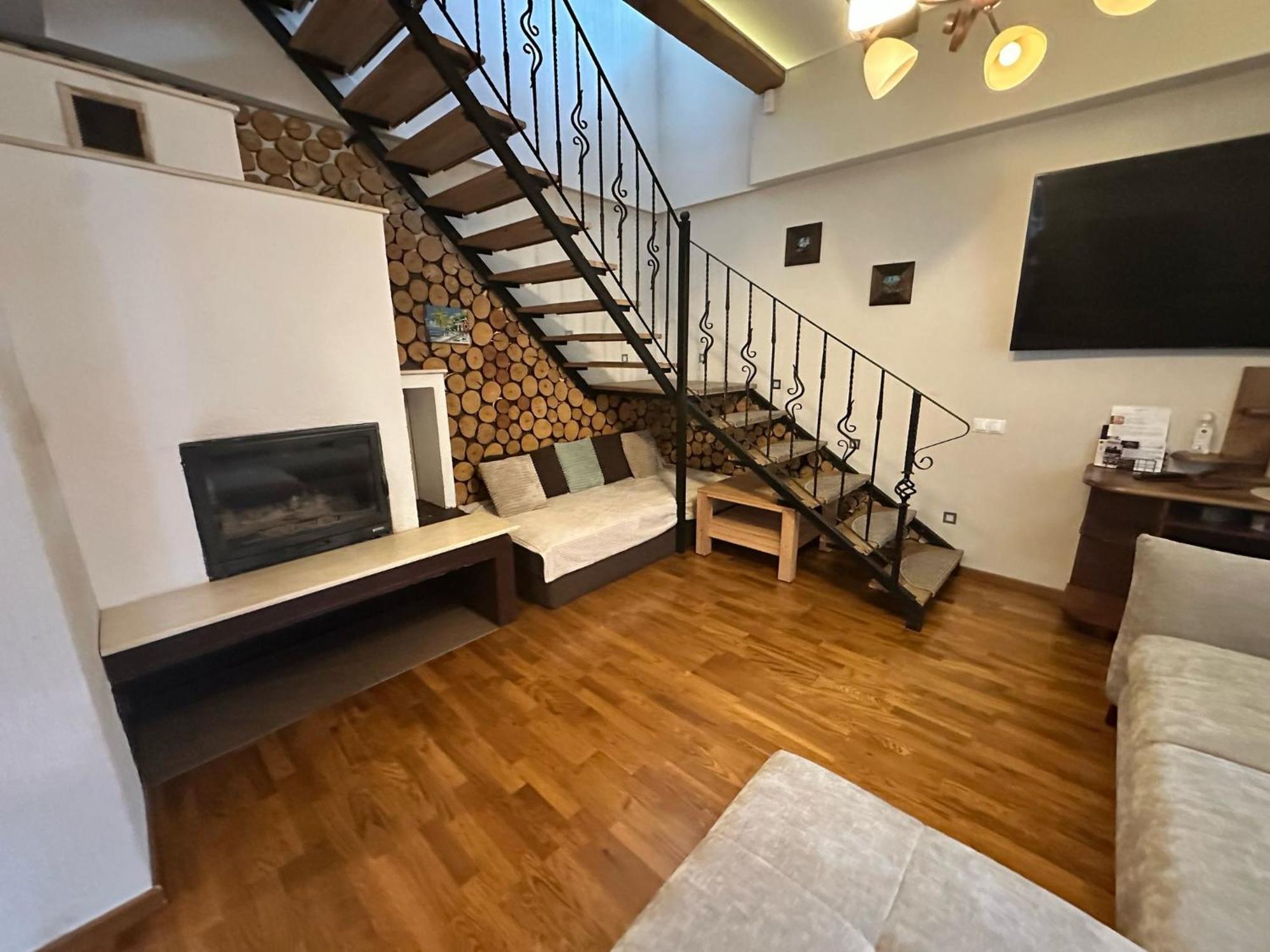 Real Home 1 Sibiu Extérieur photo